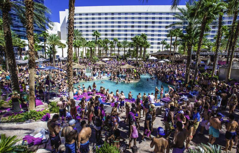 Las Vegas Pool Clubs Set to Reopen in March 2021 With Social Distancing  Measures -  - The Latest Electronic Dance Music News, Reviews &  Artists