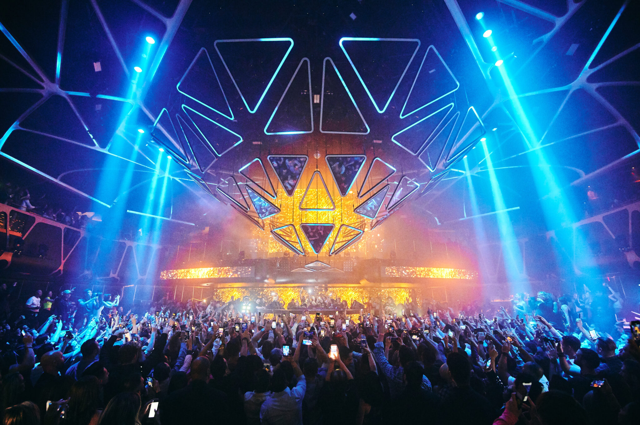 vegas-nightclubs-are-announcing-their-2022-nye-lineups-electronic-vegas